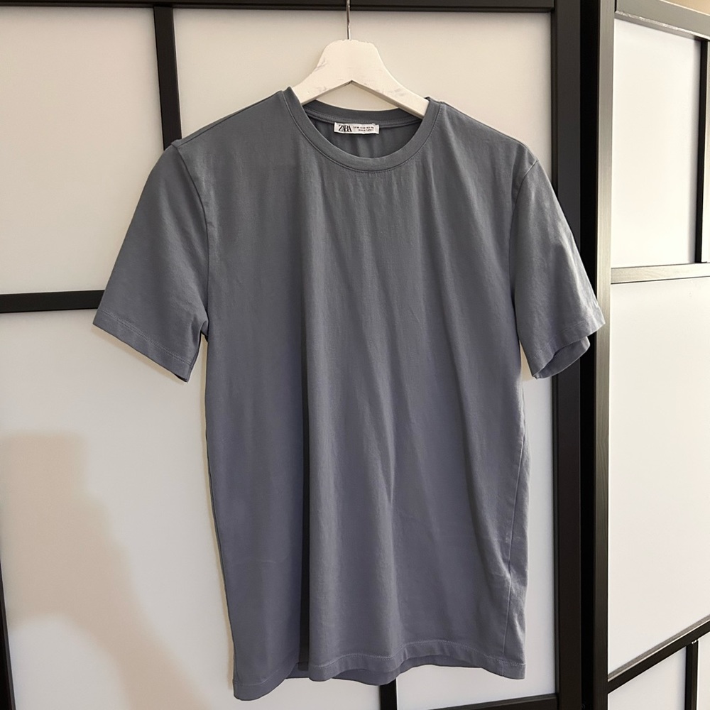 Zara Short Sleeve T Shirt